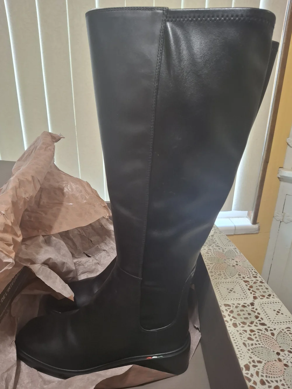 Franco Sarto L-Giselle Black Leather Knee-High Boots Wide Calf.